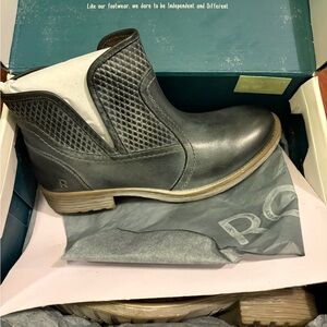Roan by Bed Stu Gray Ankle Boots Gossip size 8.5